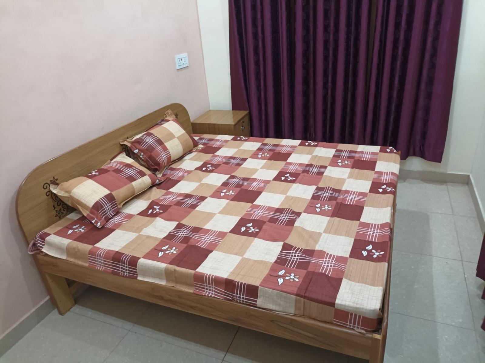 Anant Paying Guest House Ayodhya Eksteriør bilde